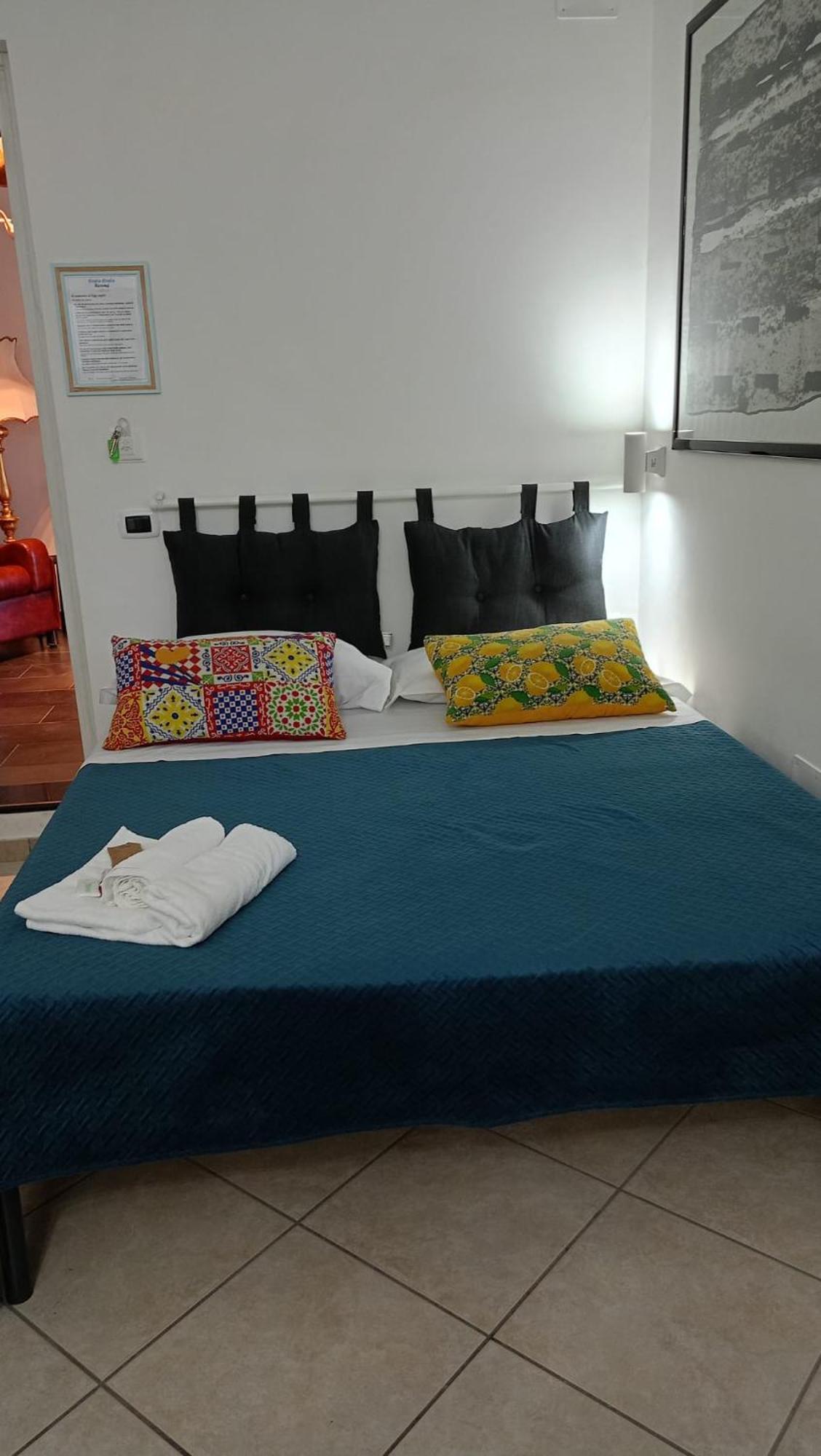 Costa Costa Rooms Sant'Egidio del Monte Albino Værelse billede